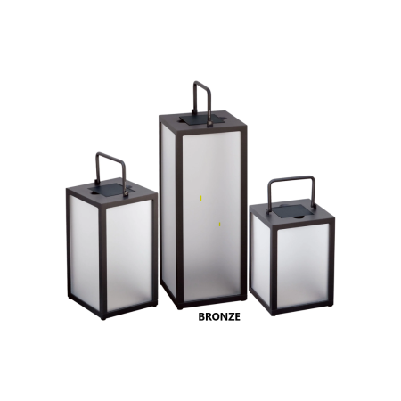 Tradition 2.0 Solar Outdoor Light